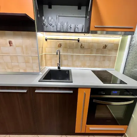 Green Apartment *